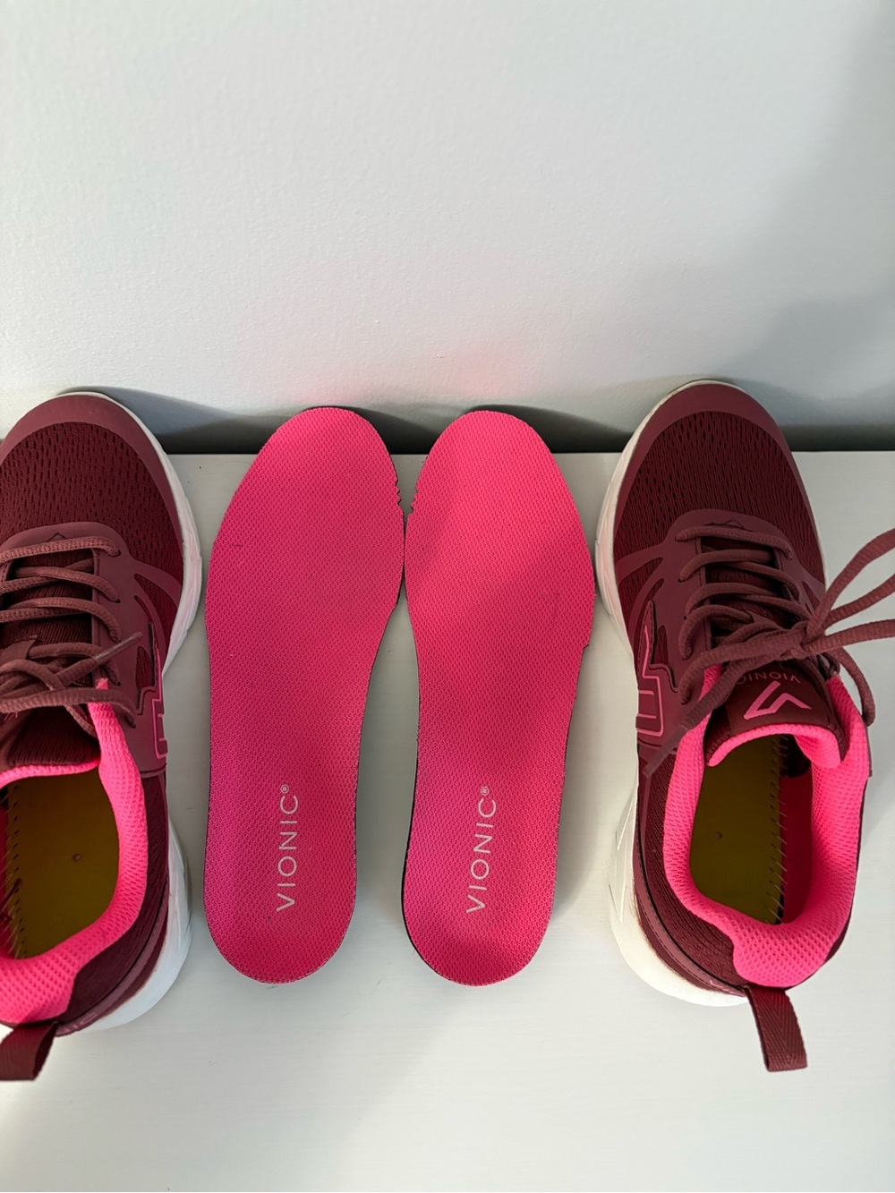 Vionic Brisk Miles Sneakers Shiraz Pink Orthotic Walking Shoe 7 - Picture 3 of 10
